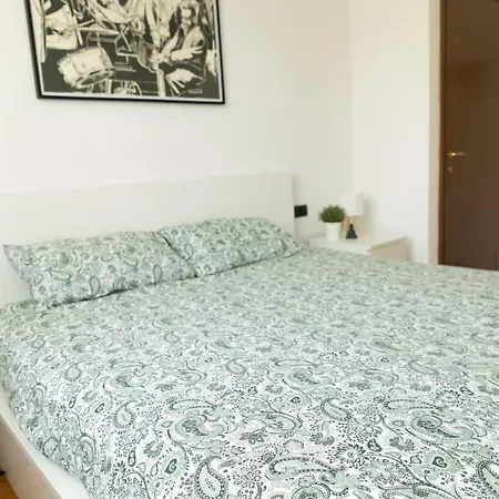 House Of Music San Siro Fiera Apartman Milánó